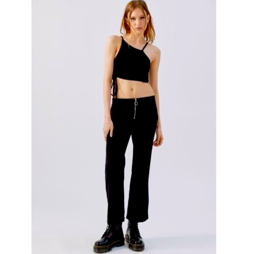 NWT URBAN OUTFITTERS LOW RISE LIANA KICK FLARE PANT JEAN WITH SILVER HOOP ZIPPER